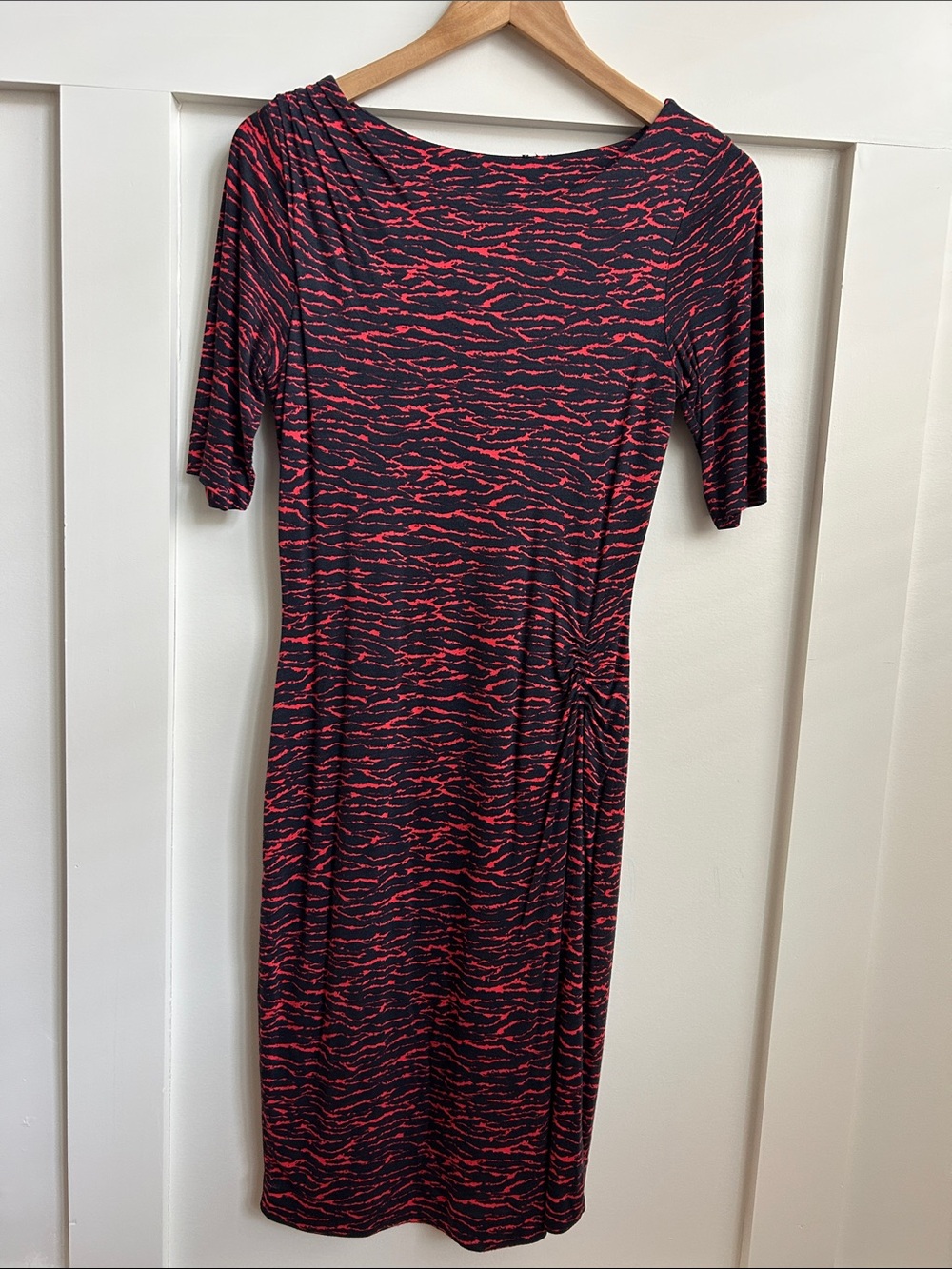 Hugo Boss Red and Black Wave-Pattern Midi Dress
